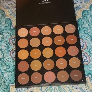 Morphe Eyeshadow Palette - Rich Browns and Tans